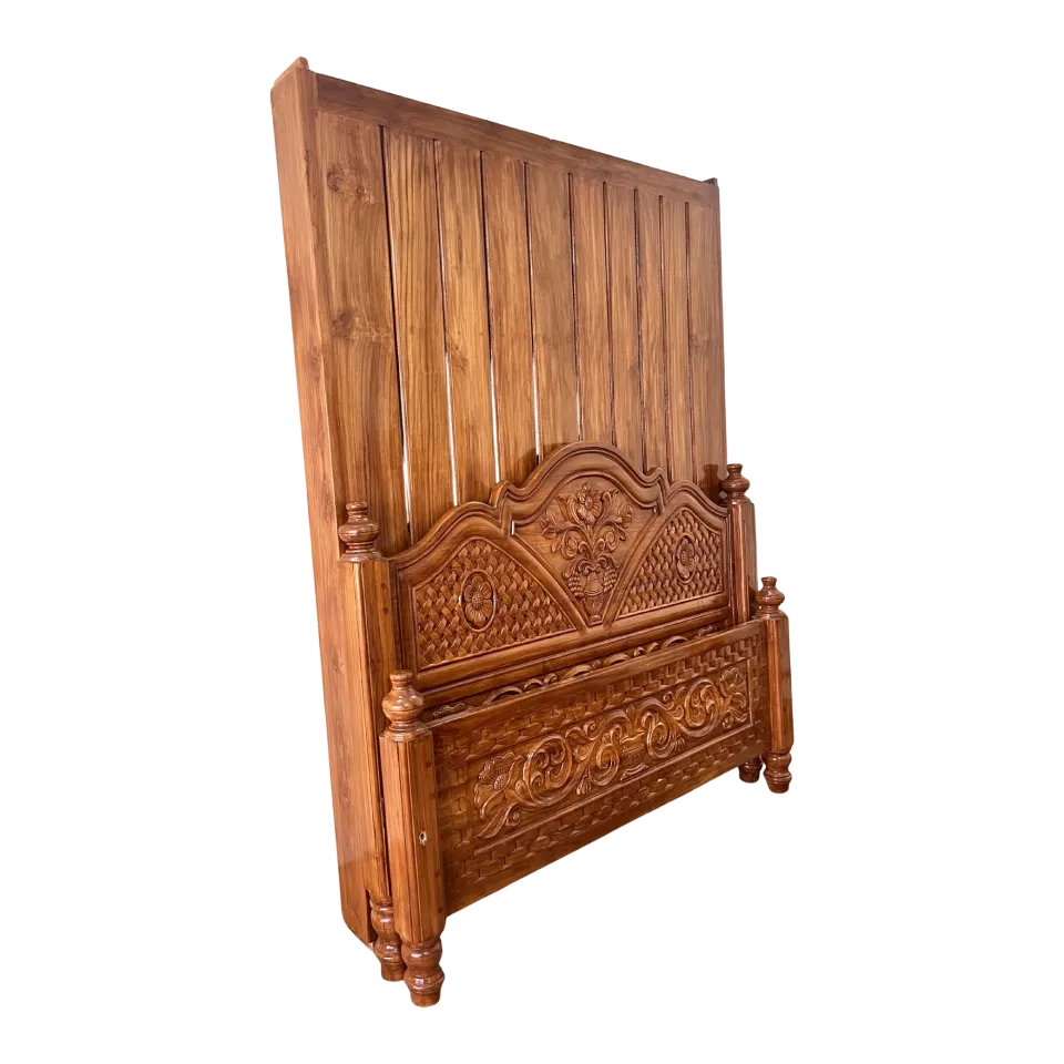 Traditional Handcrafted Solid Teak Wood King Size Cot